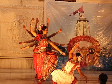 Akhanda Mahapeeth, Akhandamahapeeth, Mahavatar Babaji Maharaj, Lahiri Mahasay, Nanga Baba, Kriya Yoga, Yoga, Mata Sharbani Trust, Shibrampur, Kolkata, Spiritual, Durga Puja, Adhyatmik,